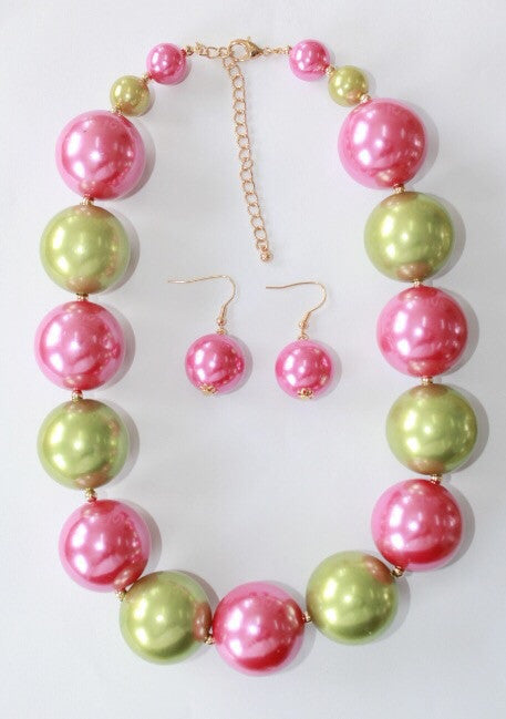 Pink and Green Pearl Necklace Set