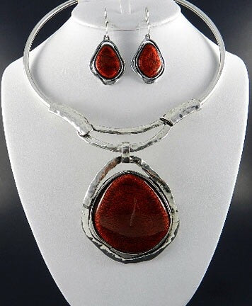 Red Choker Necklace Set